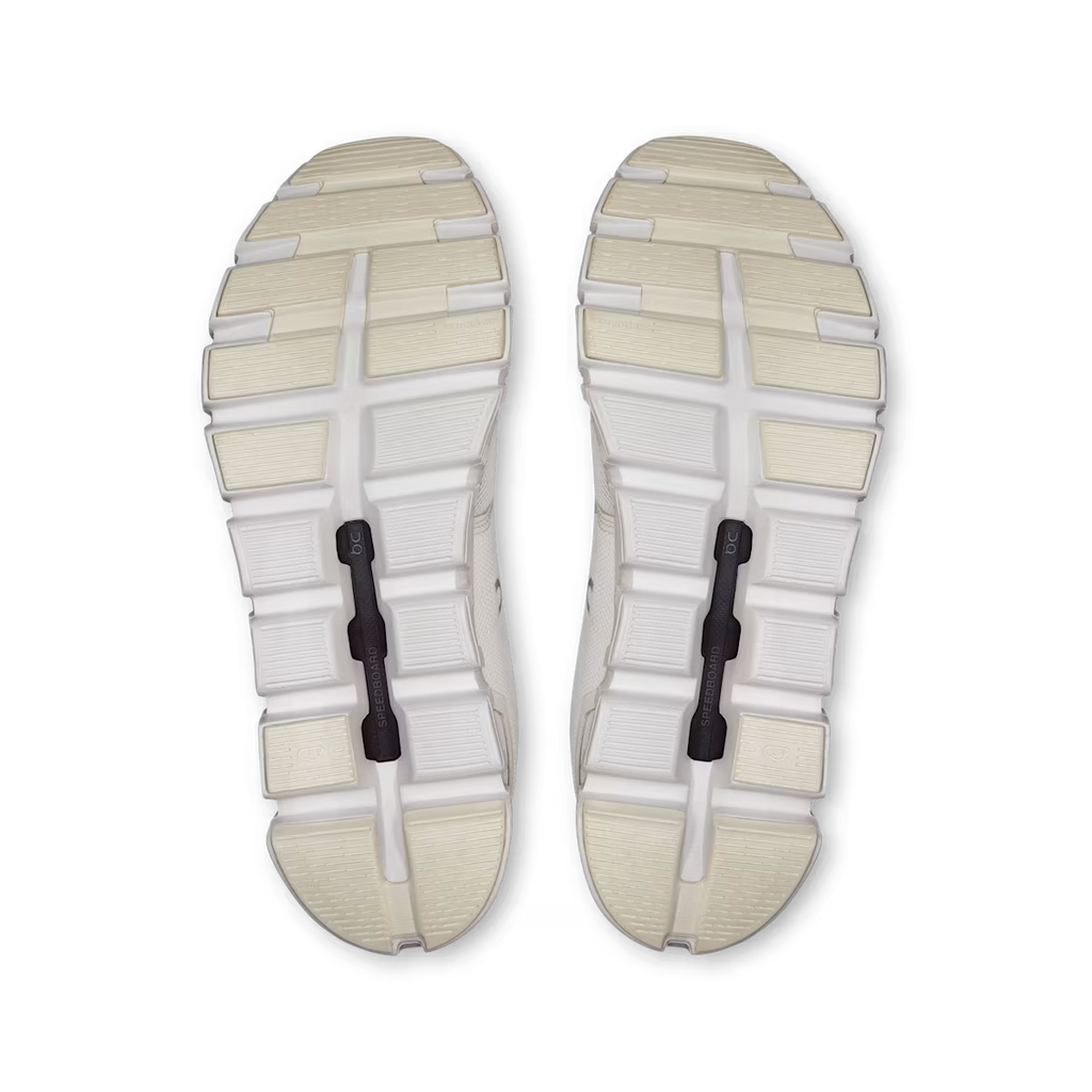 Running Cloud 6 — White White