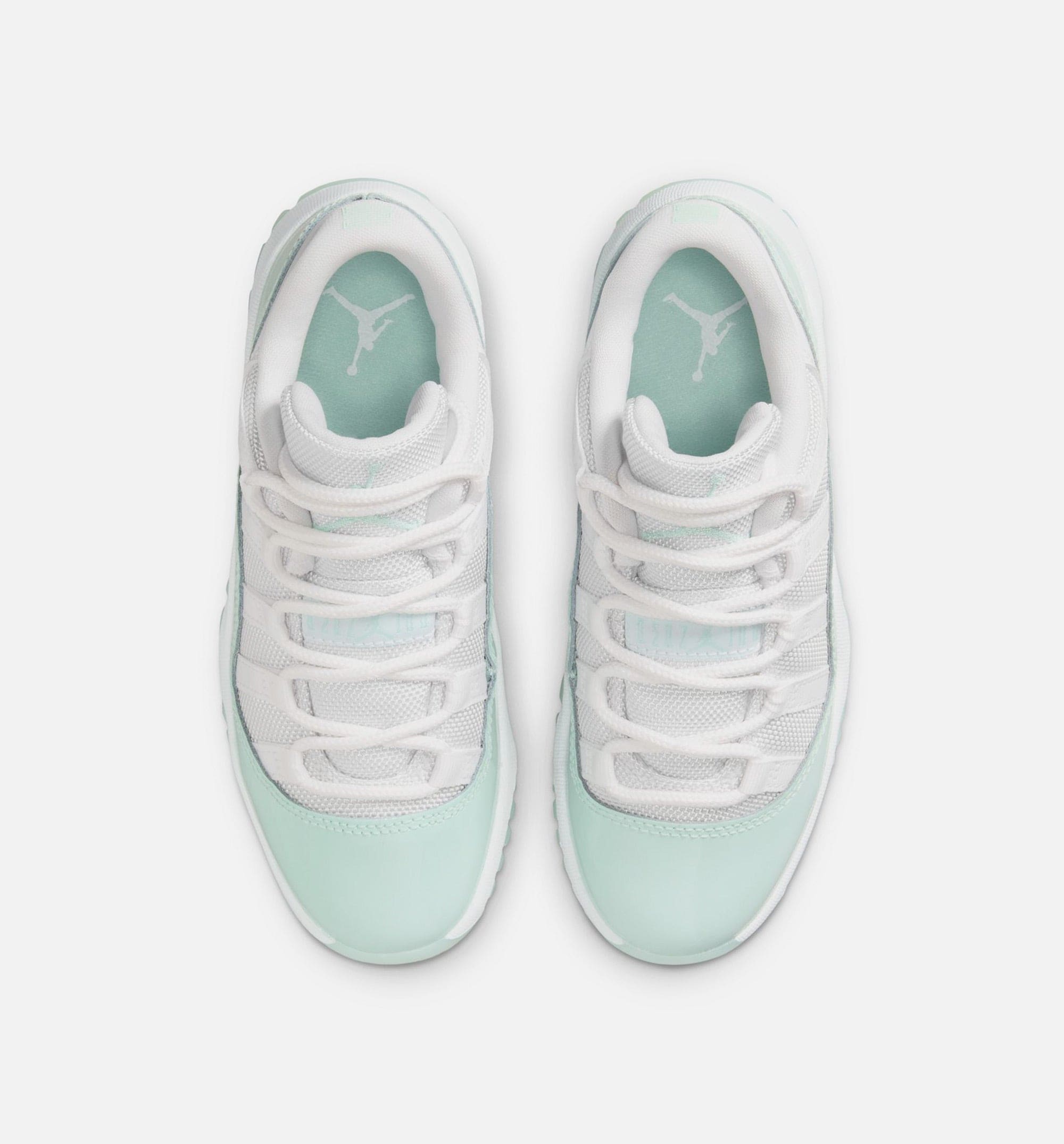 Air Jordan 11 Retro Low Igloo Preschool Lifestyle Shoe - White/Igloo