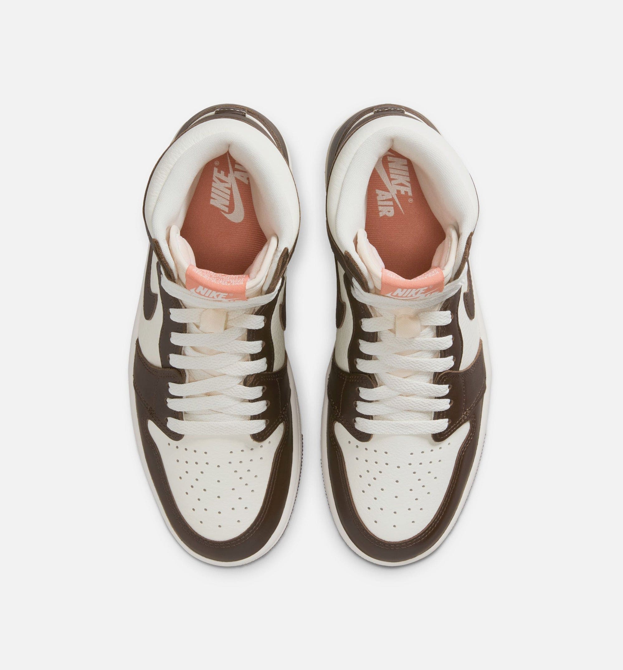 Air Jordan 1 Retro High OG Baroque Brown Womens Lifestyle Shoe - Baroque Brown/Light Madder Root/Sail