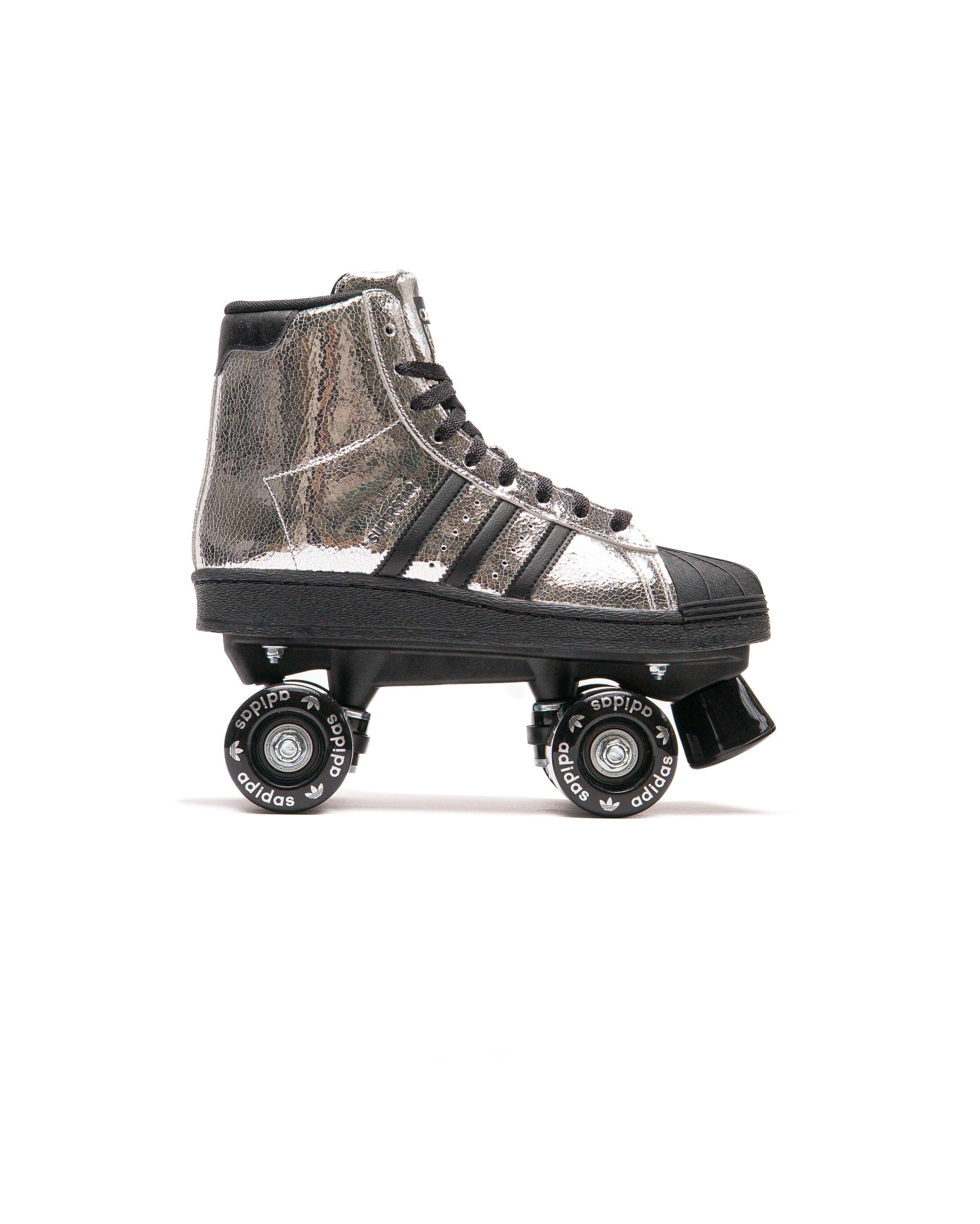 ADlDAS Originals WMNS SUPERSTAR 82 SKATE